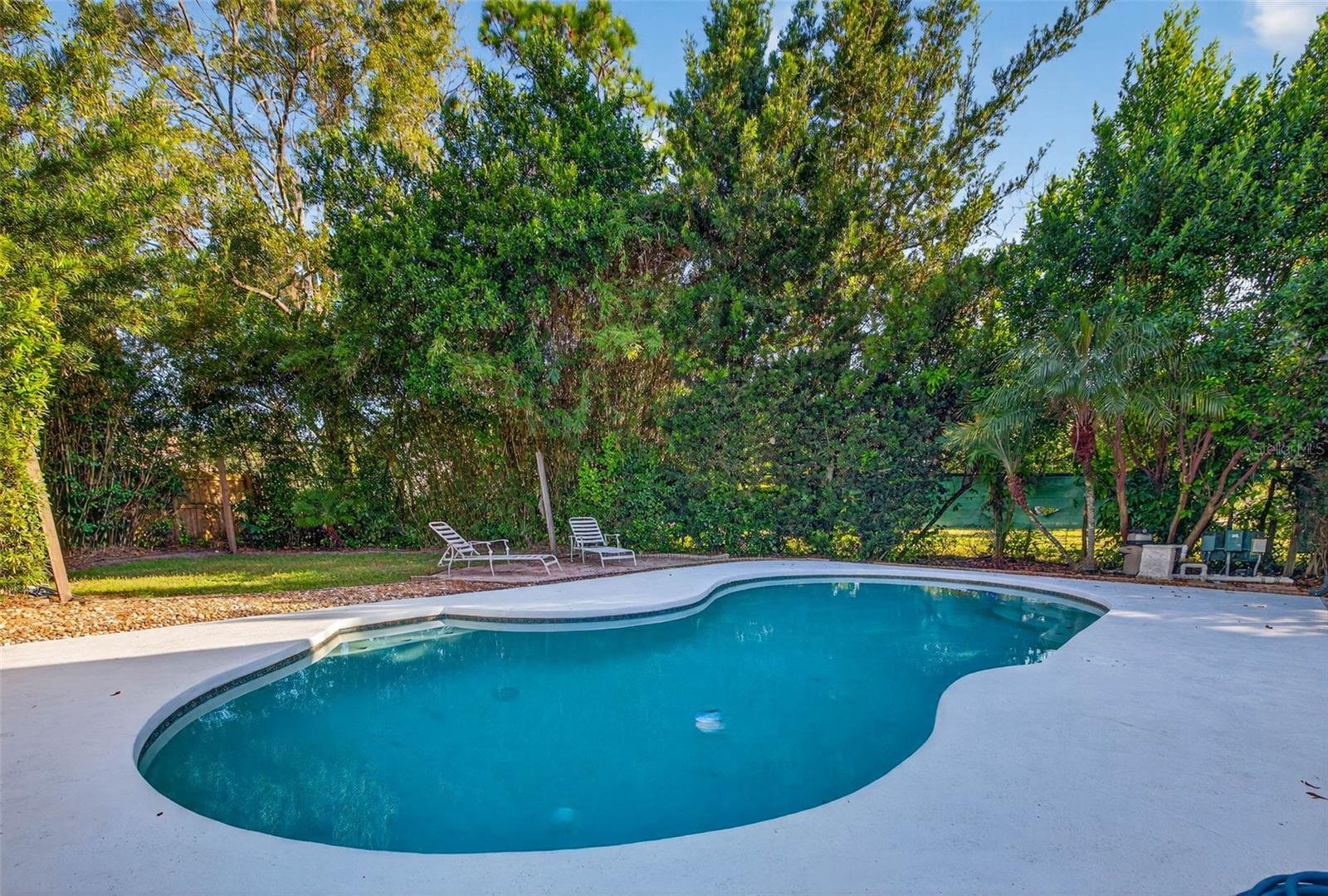LAKE PADGETT ESTATES EAST - Residential