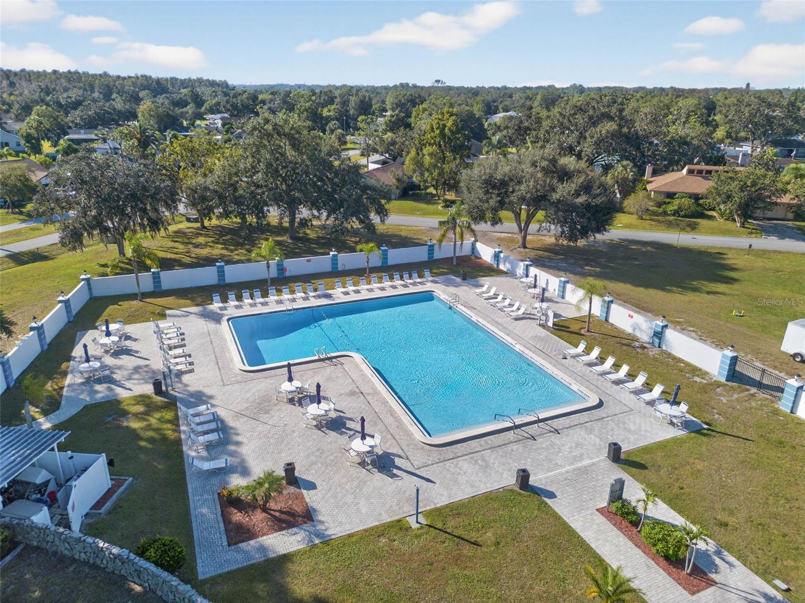 LAKE PADGETT ESTATES EAST - Residential