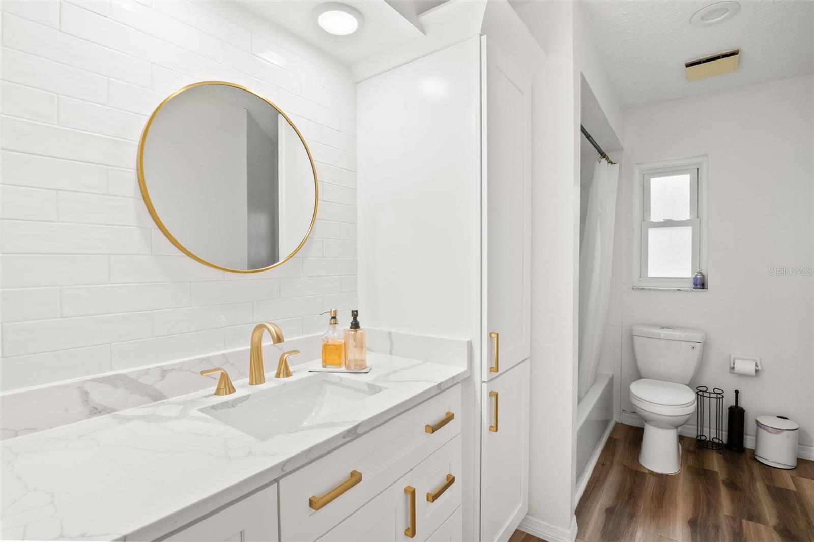 BRITTANY PARK IB SUB - Residential Lease