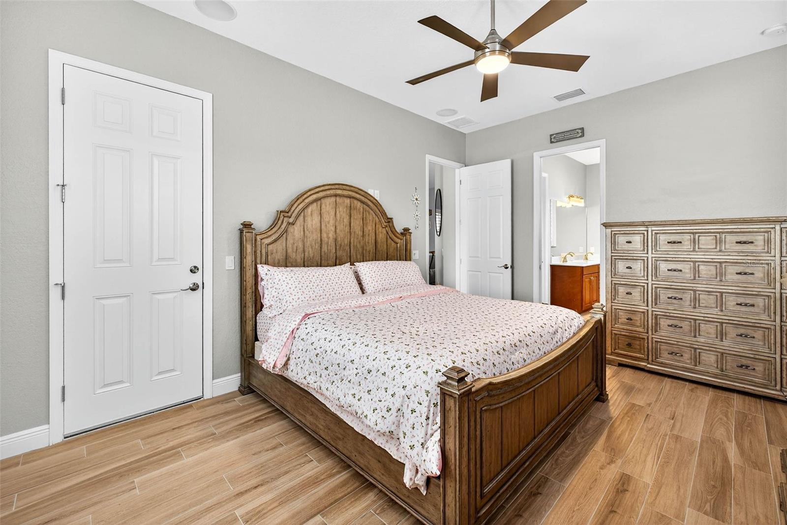 ZEPHYRHILLS COLONY CO - Residential