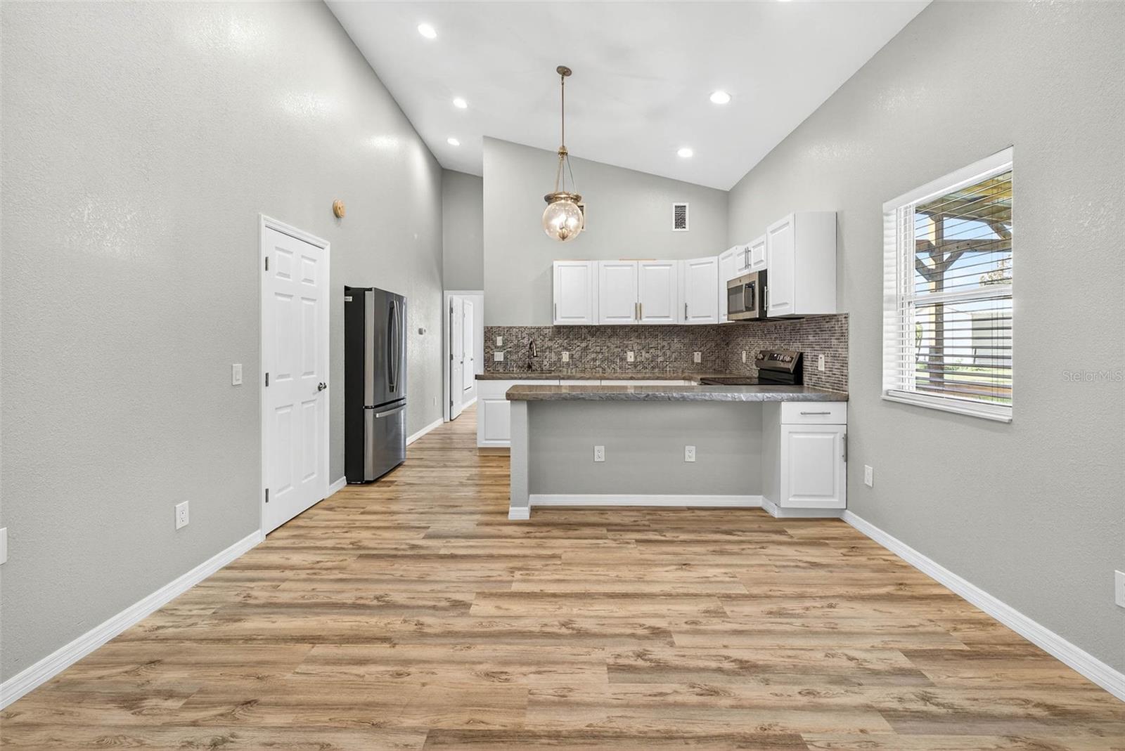 ZEPHYRHILLS COLONY CO - Residential