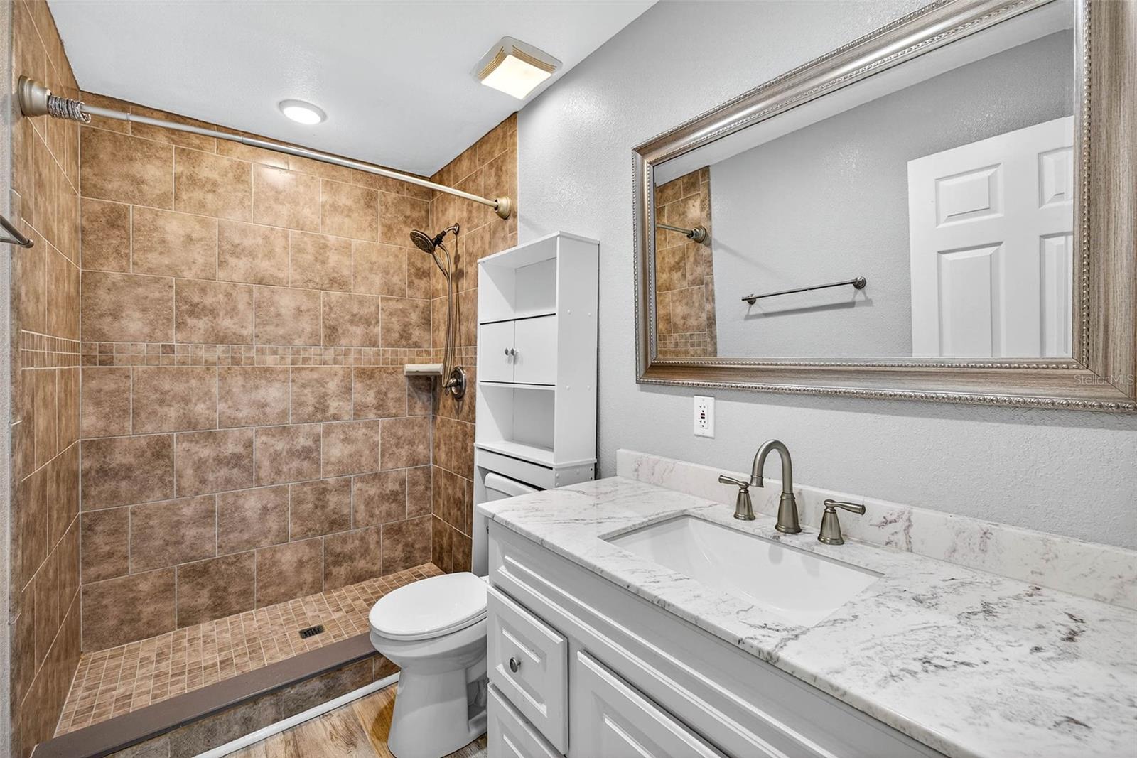 ZEPHYRHILLS COLONY CO - Residential