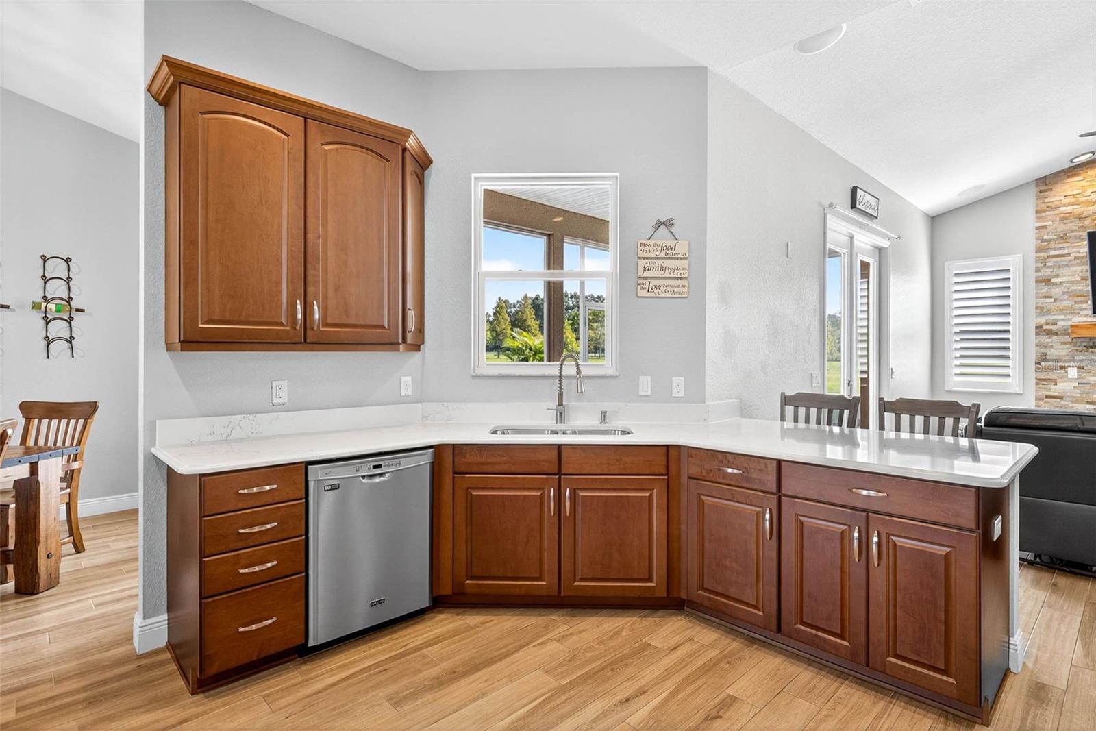 ZEPHYRHILLS COLONY CO - Residential