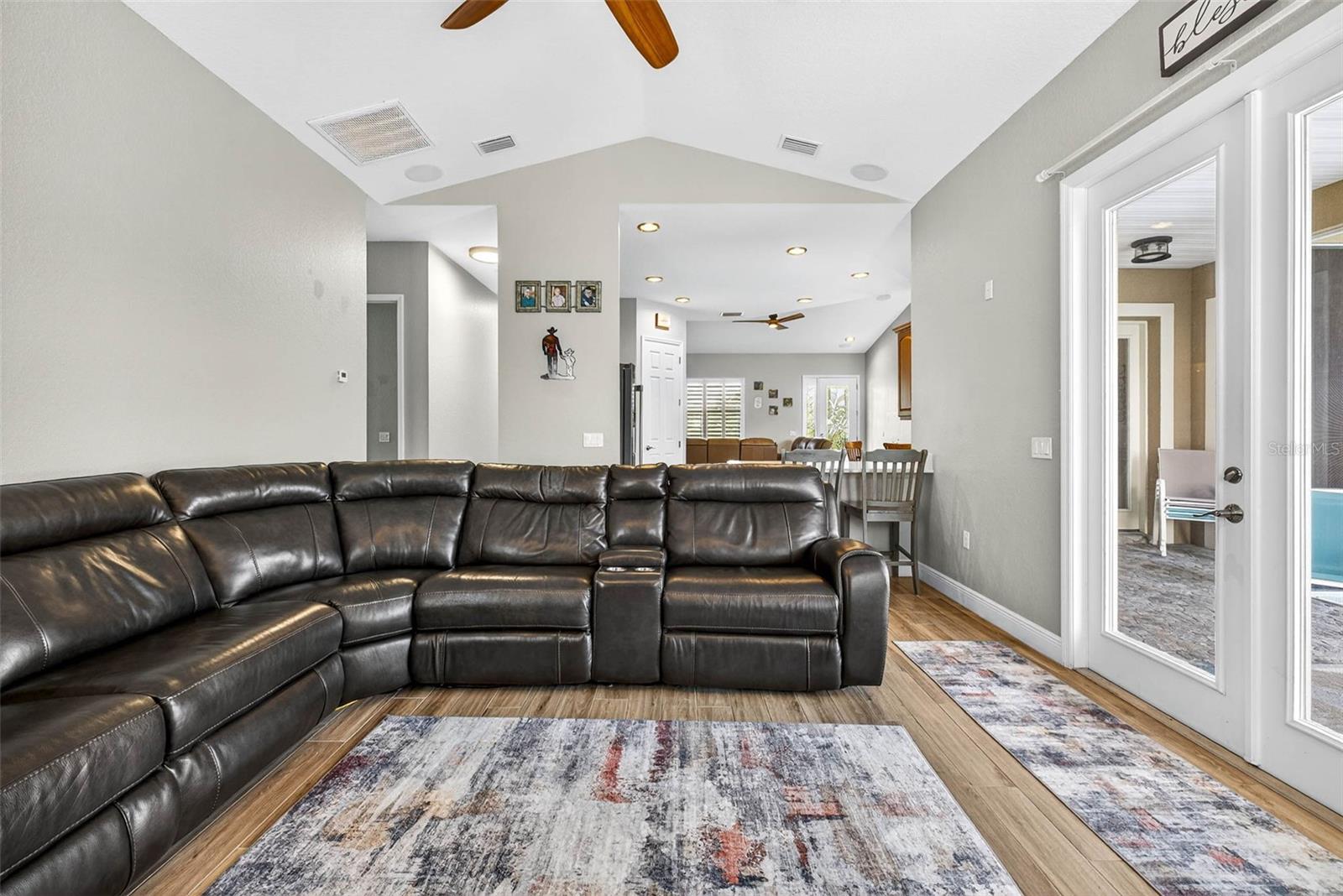 ZEPHYRHILLS COLONY CO - Residential