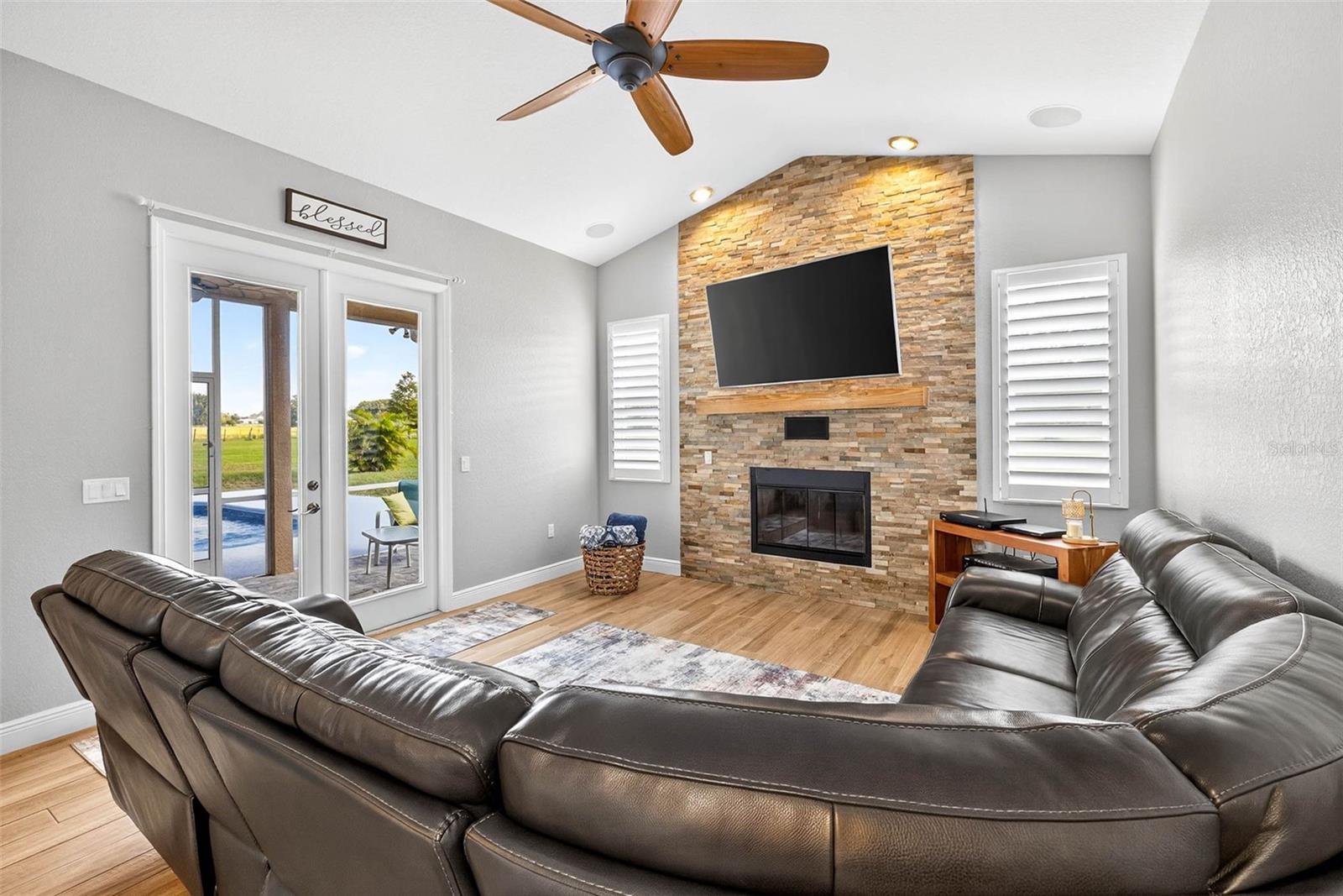 ZEPHYRHILLS COLONY CO - Residential