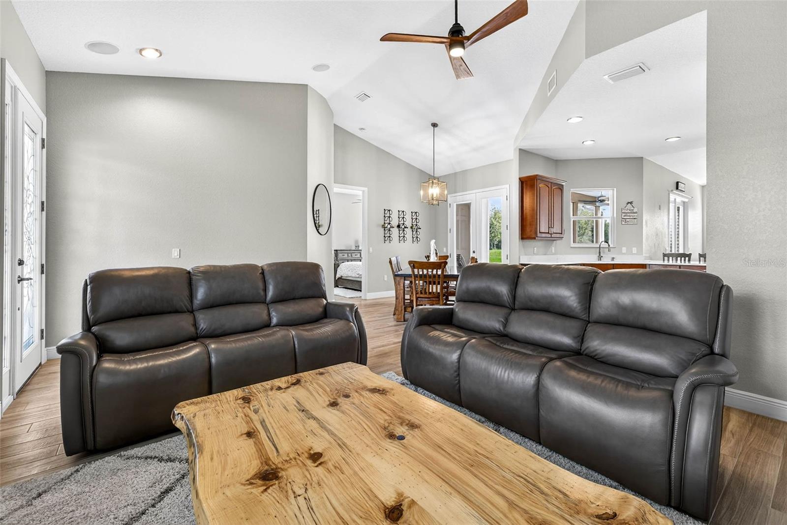 ZEPHYRHILLS COLONY CO - Residential