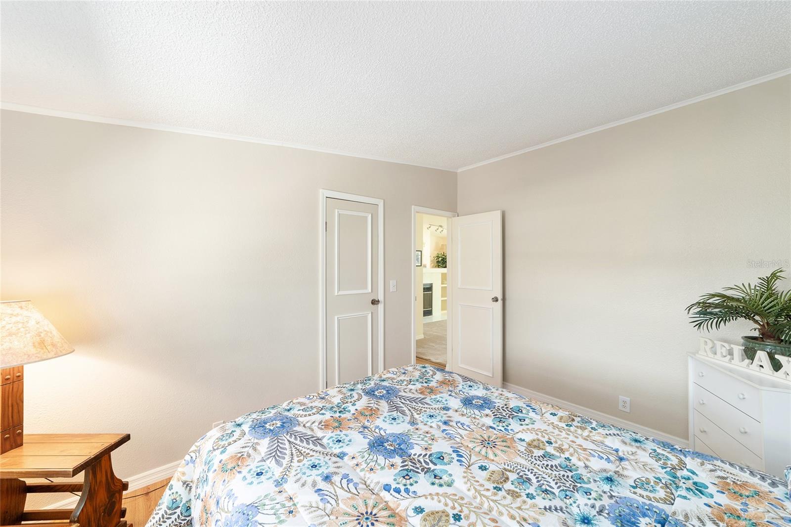 POINT LONESOME, UNRECORDED - Residential