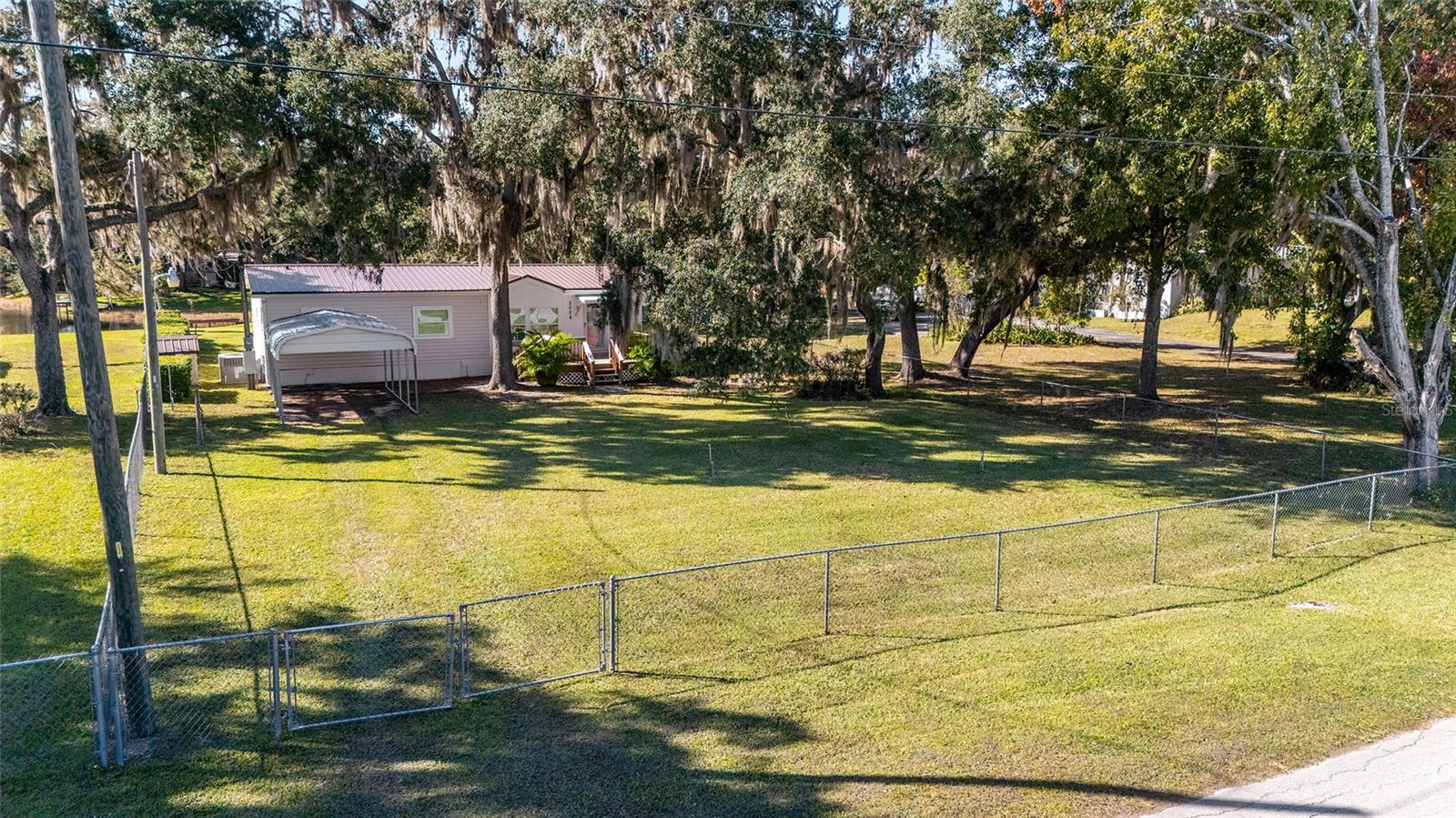 POINT LONESOME, UNRECORDED - Residential