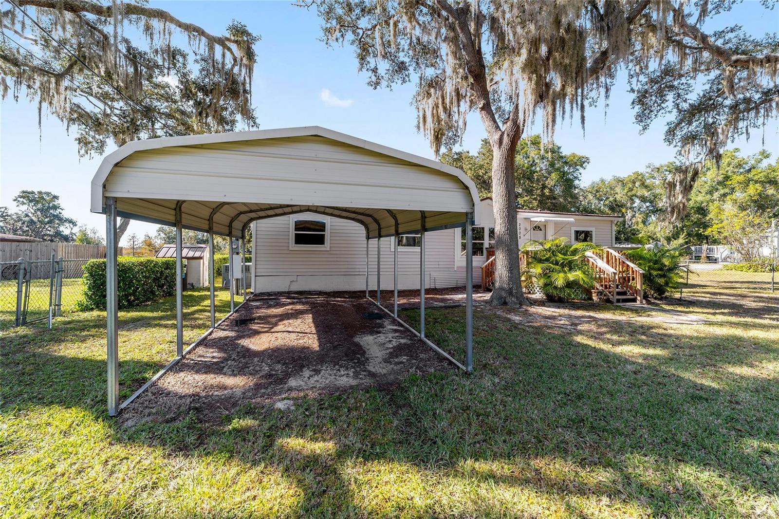 POINT LONESOME, UNRECORDED - Residential