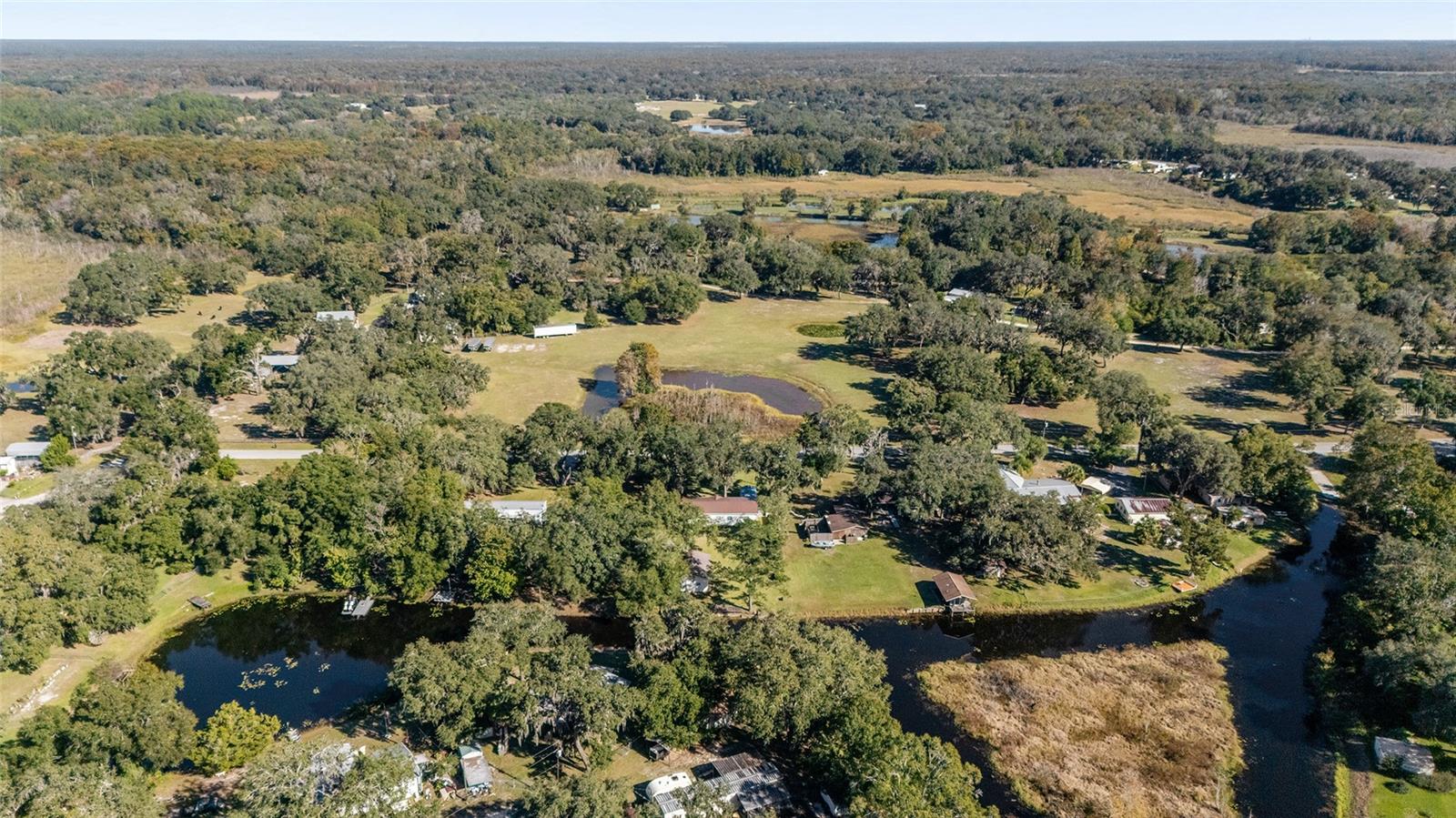 POINT LONESOME, UNRECORDED - Residential