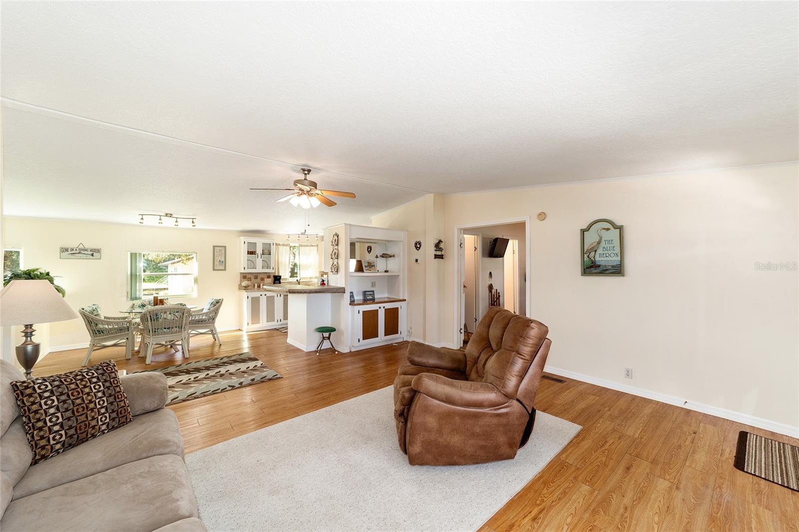 POINT LONESOME, UNRECORDED - Residential