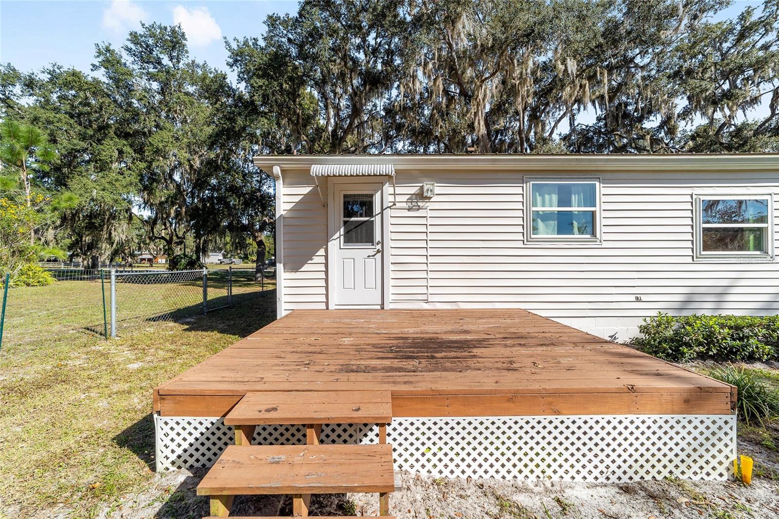 POINT LONESOME, UNRECORDED - Residential