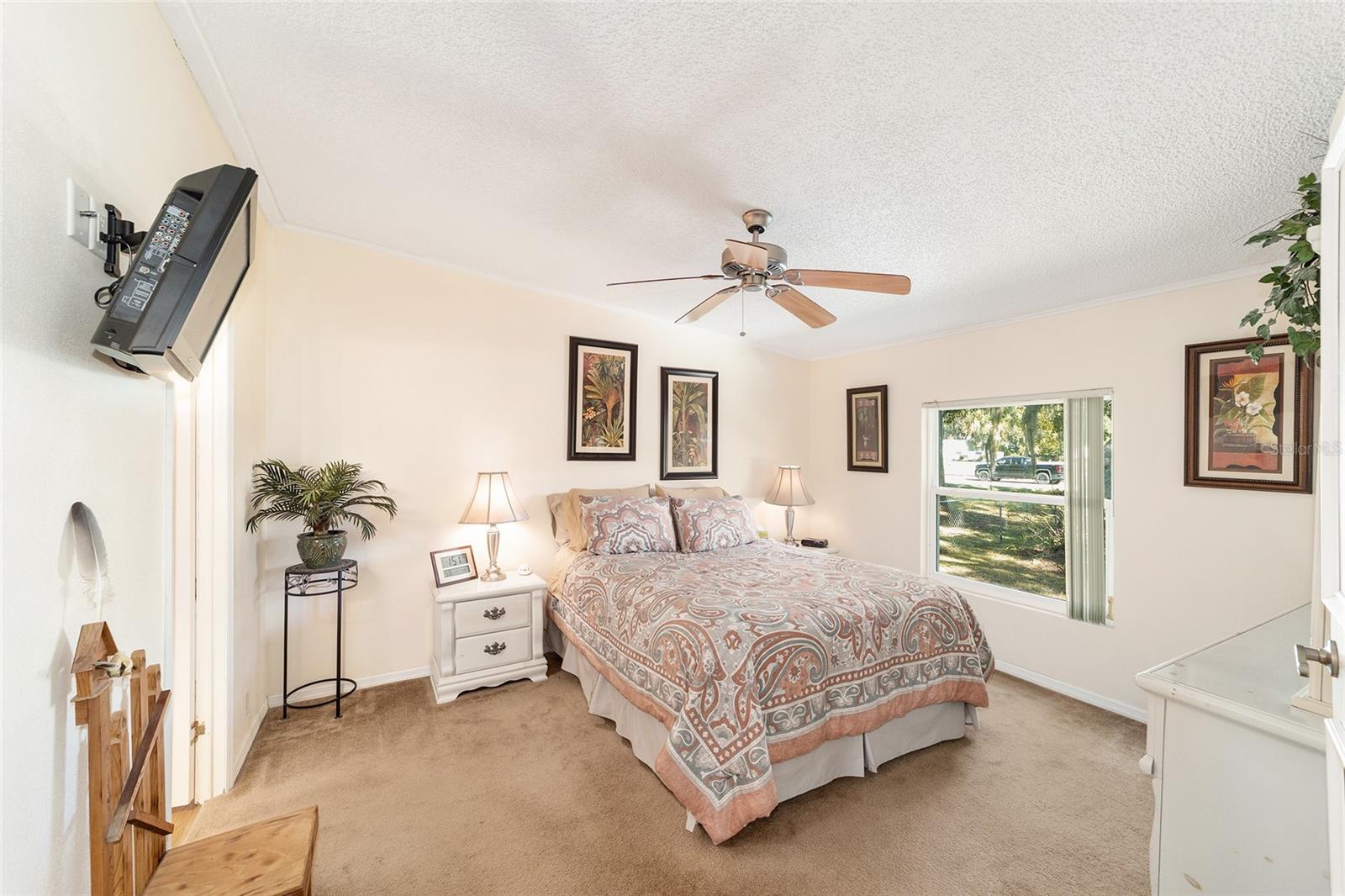 POINT LONESOME, UNRECORDED - Residential