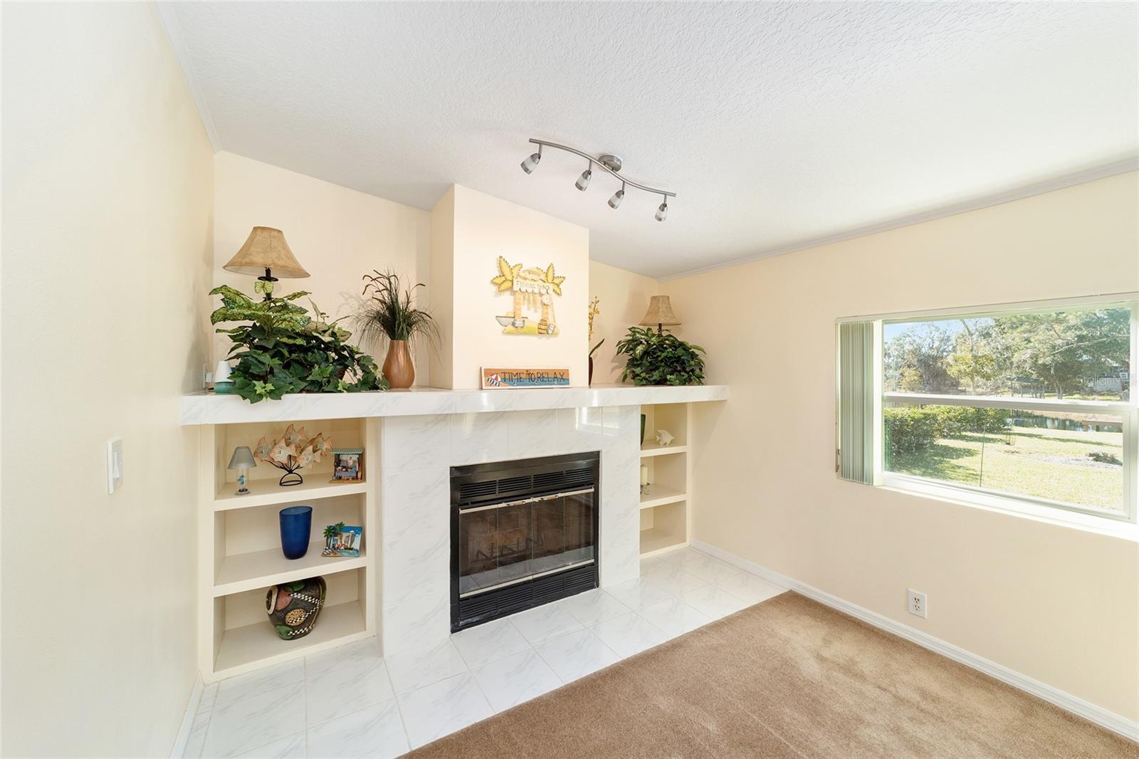 POINT LONESOME, UNRECORDED - Residential