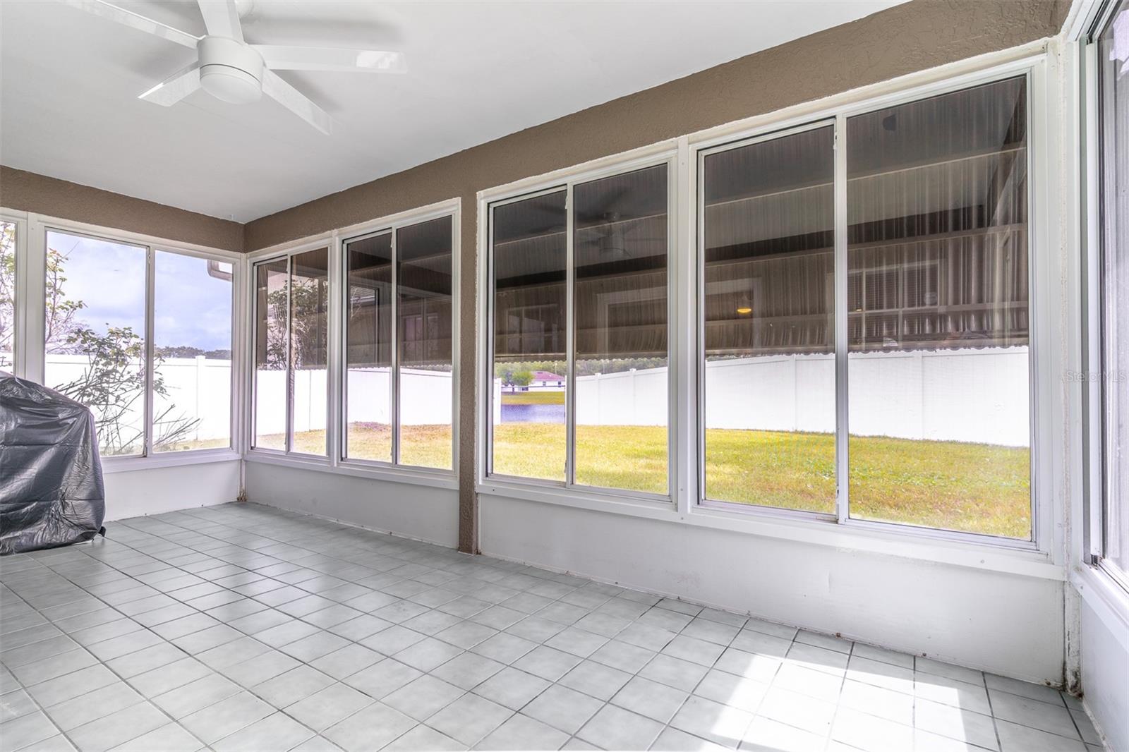 STURBRIDGE - Residential