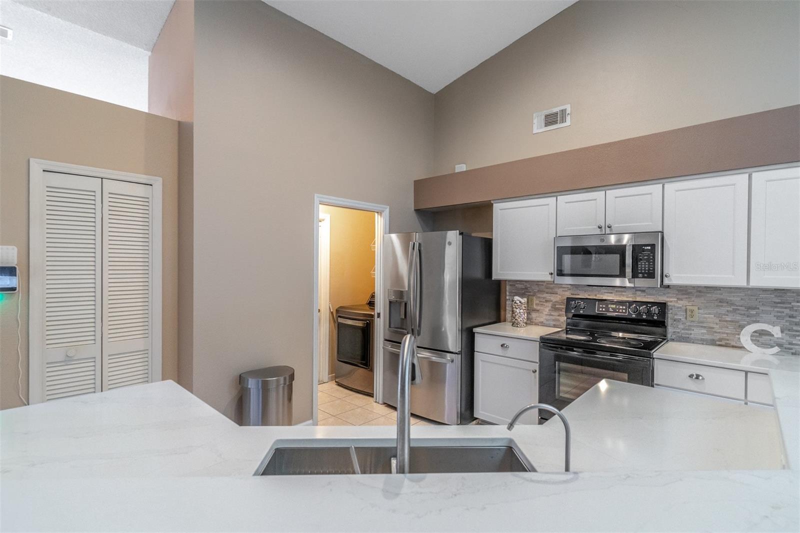 STURBRIDGE - Residential