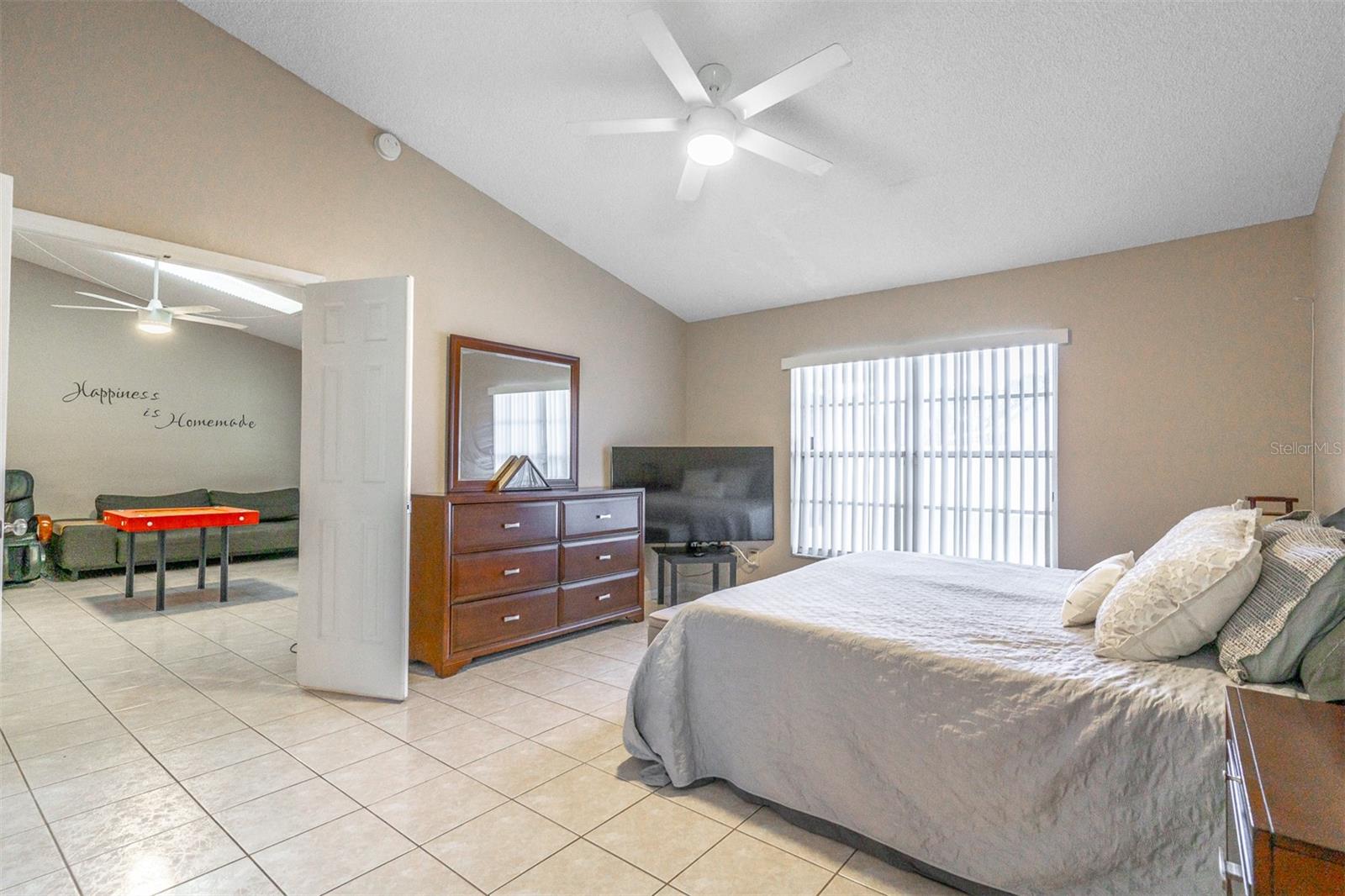 STURBRIDGE - Residential