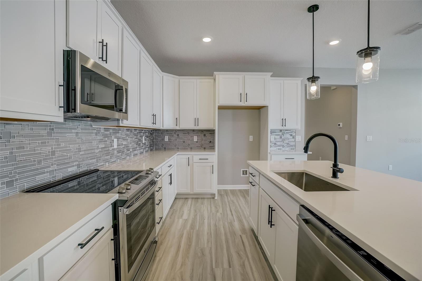 EDEN HILLS PH 2 - Residential Lease