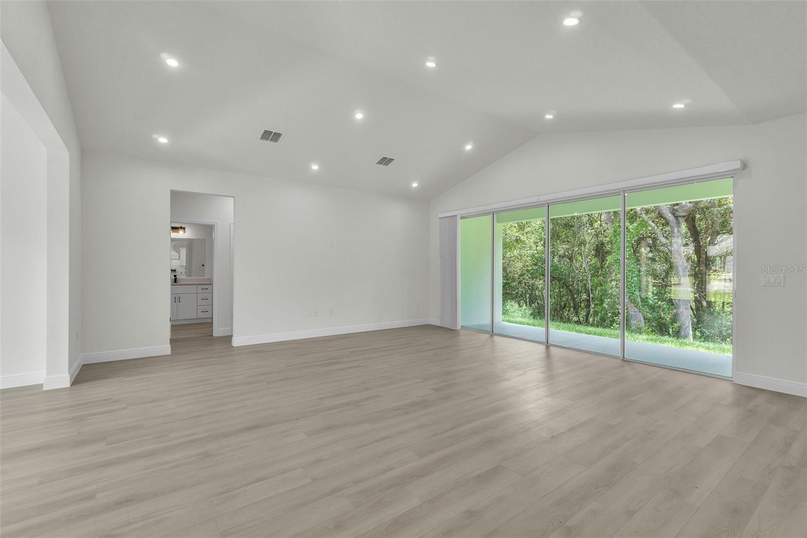 SPRING LAKE PINES SUB - Residential