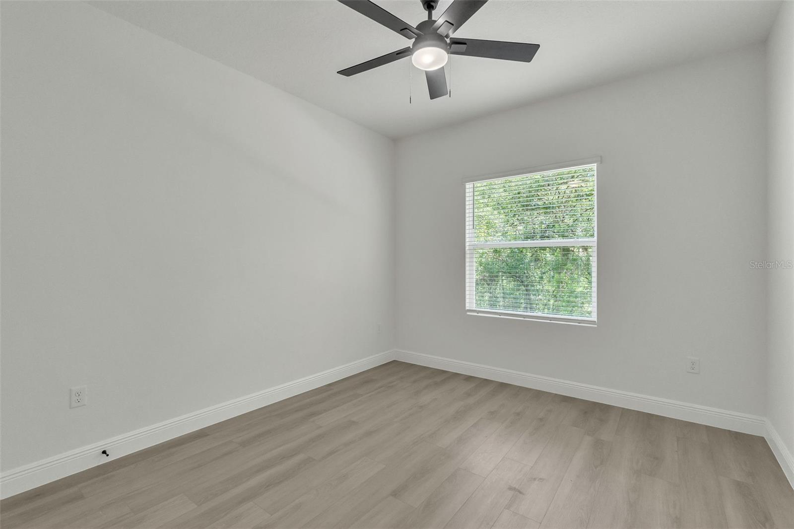 SPRING LAKE PINES SUB - Residential