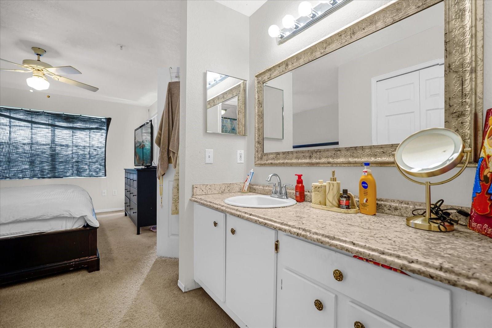 AUDUBON VLS/HUNTERS CRK CONDO - Residential