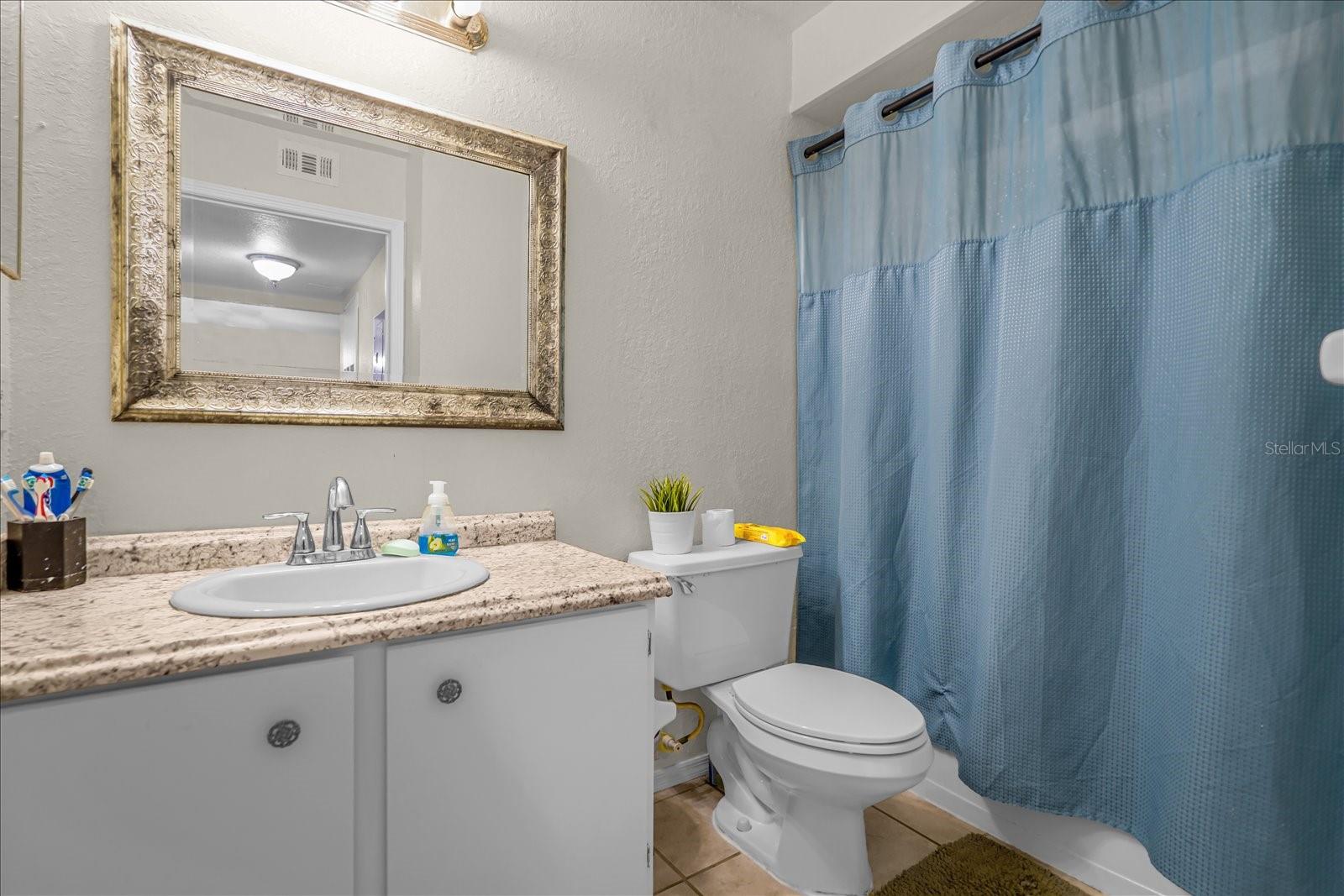 AUDUBON VLS/HUNTERS CRK CONDO - Residential