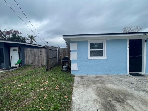 Duplex in ORLANDO FL 1215 24TH STREET 2.jpg