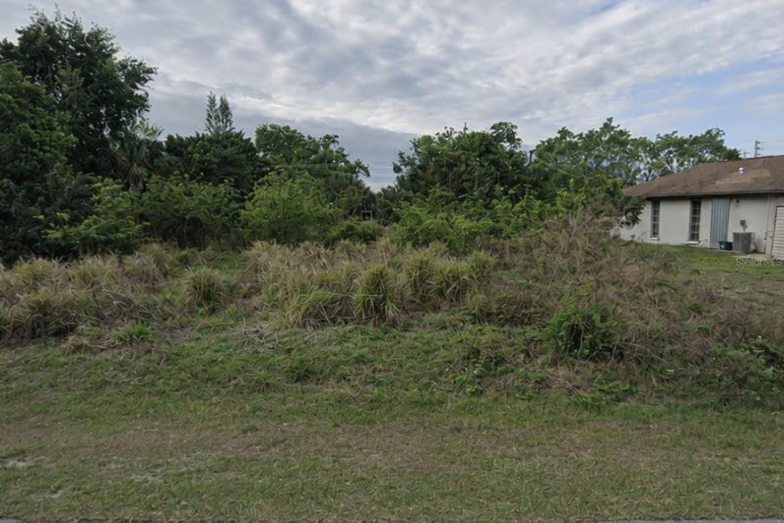 PORT CHARLOTTE SEC 006 - Land