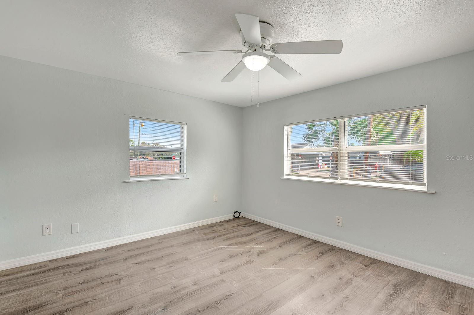 PINECREST - Residential