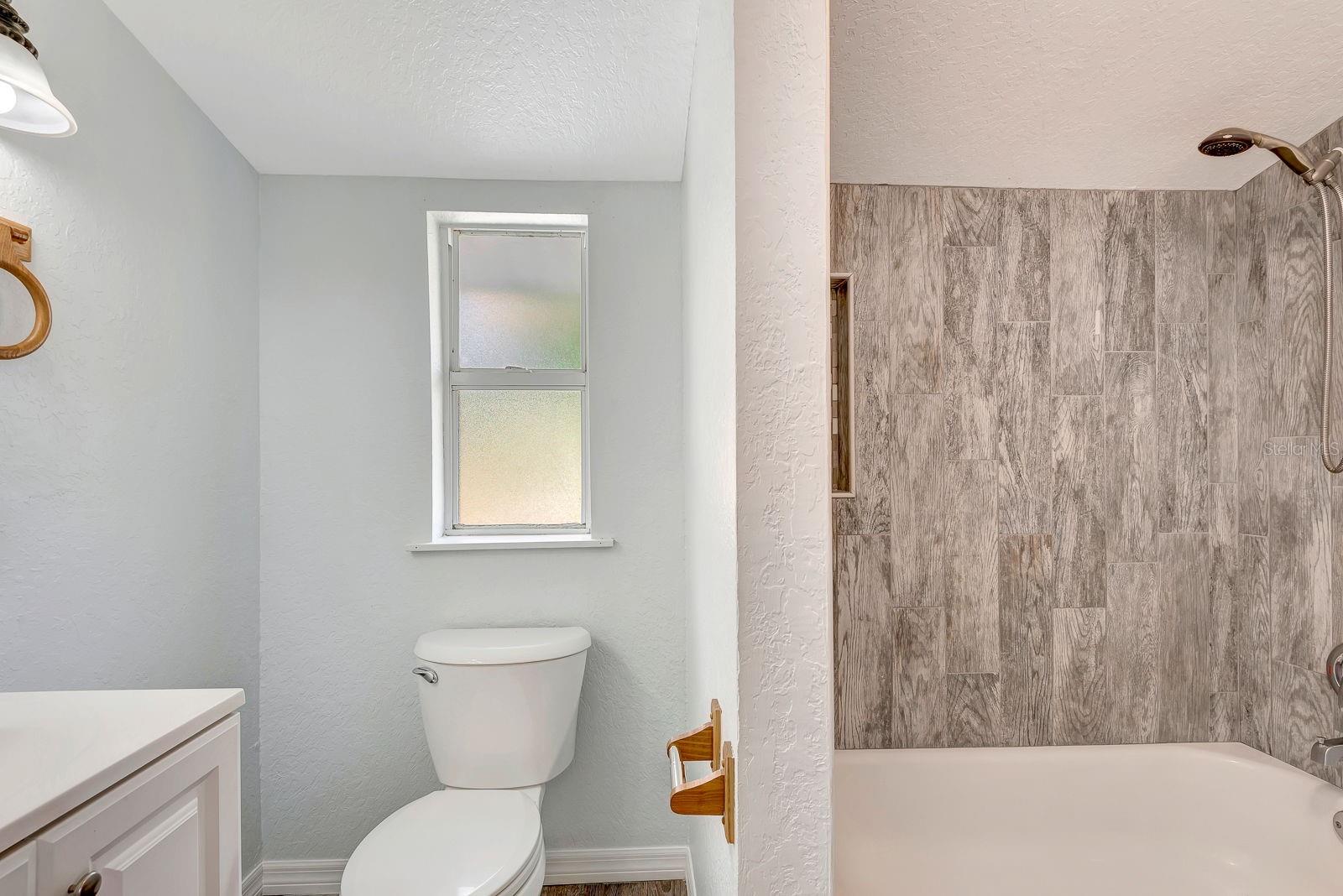 PINECREST - Residential