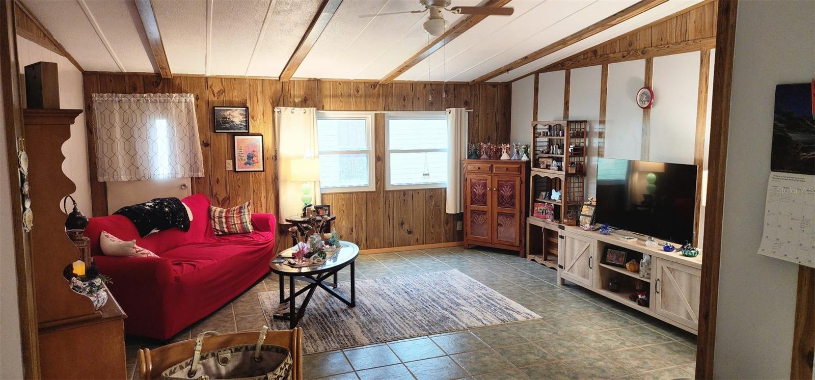 121 PINE TREE DRIVE