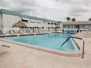 PARADISE SHORES - Residential Lease