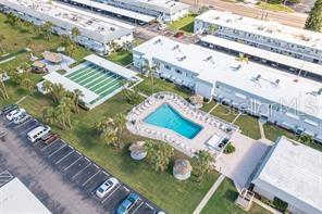 PARADISE SHORES - Residential Lease