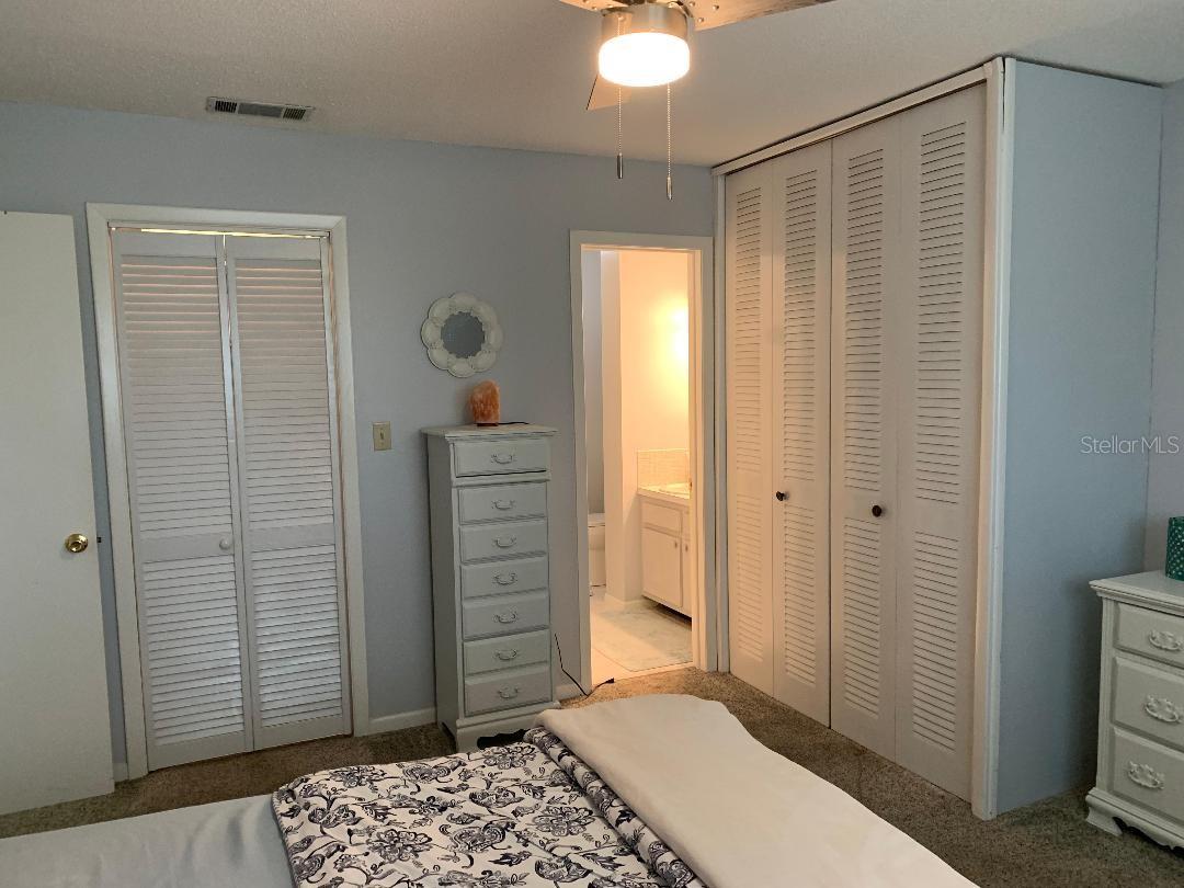 PARADISE SHORES - Residential Lease