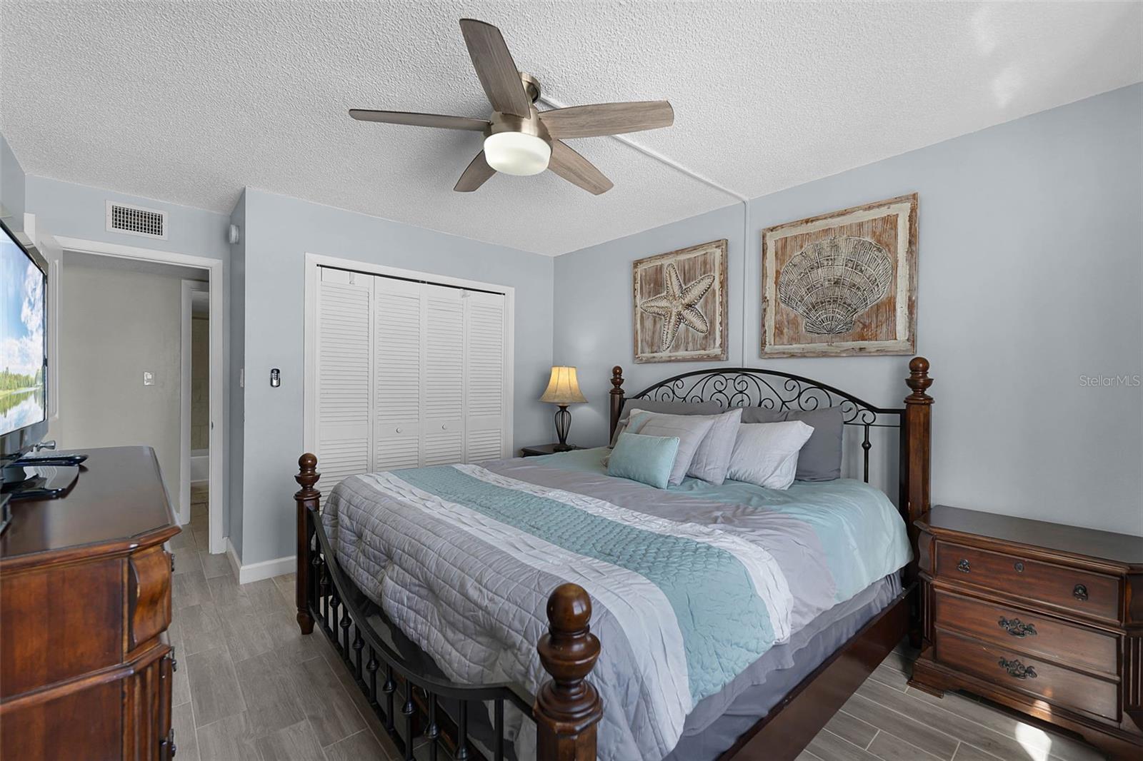 SANDCASTLE NORTH - Residential