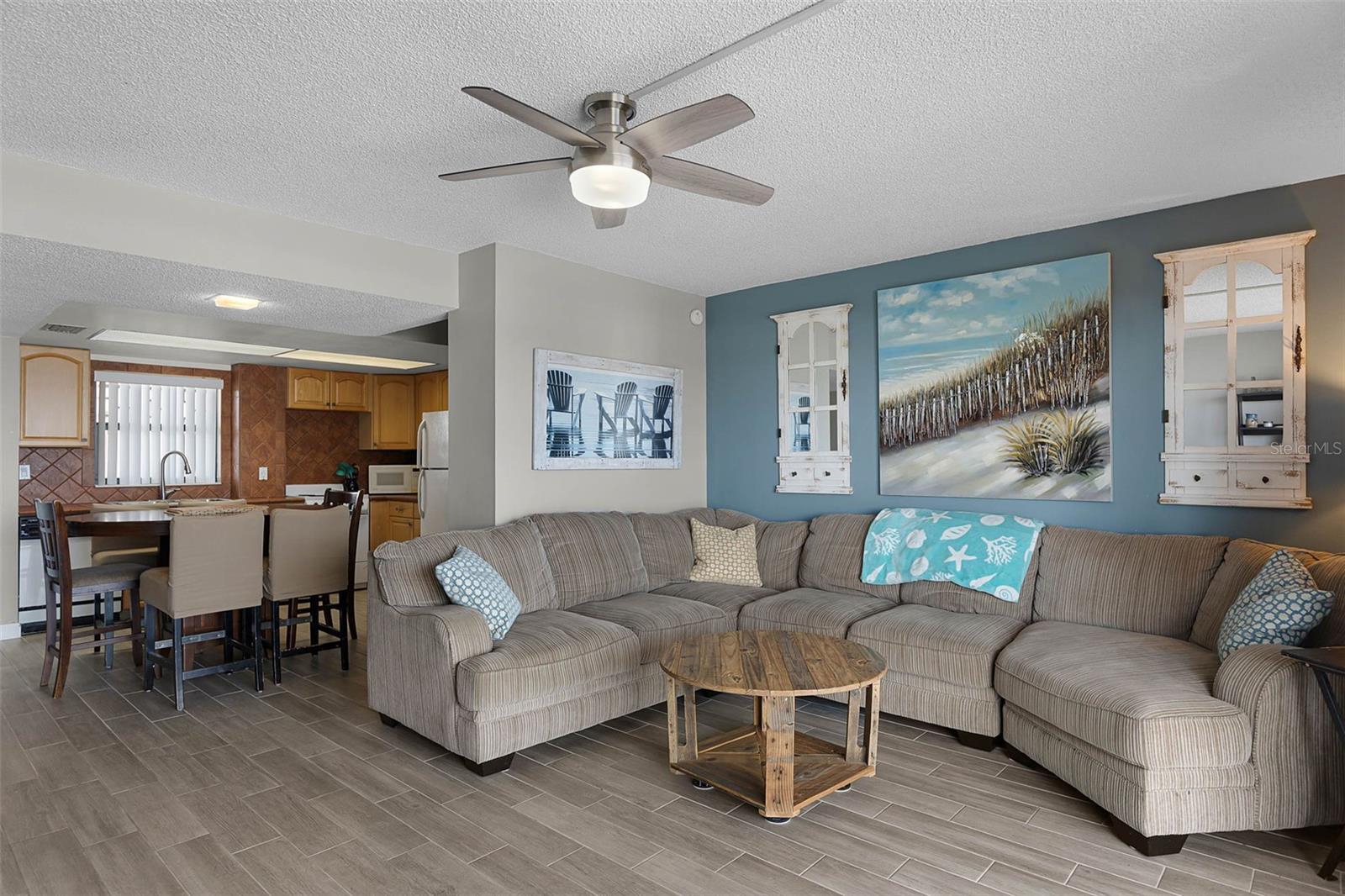 SANDCASTLE NORTH - Residential