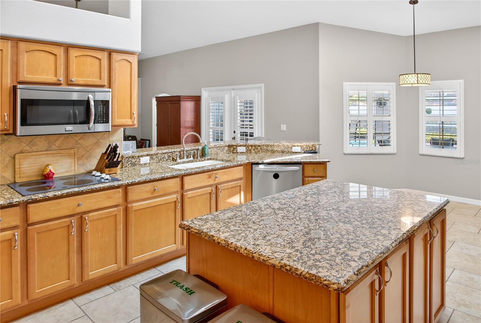EAST LAKE RESERVE AT NARCOOSSEE UNIT 3 - Residential