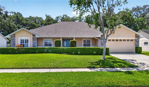 Photo of 140 Rachel Lin Lane, Saint Cloud, FL 34771 (MLS # TB8503906)