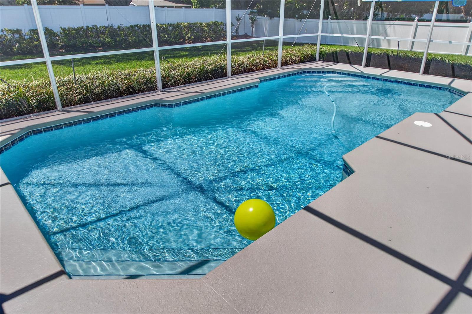 EAST LAKE RESERVE AT NARCOOSSEE UNIT 3 - Residential
