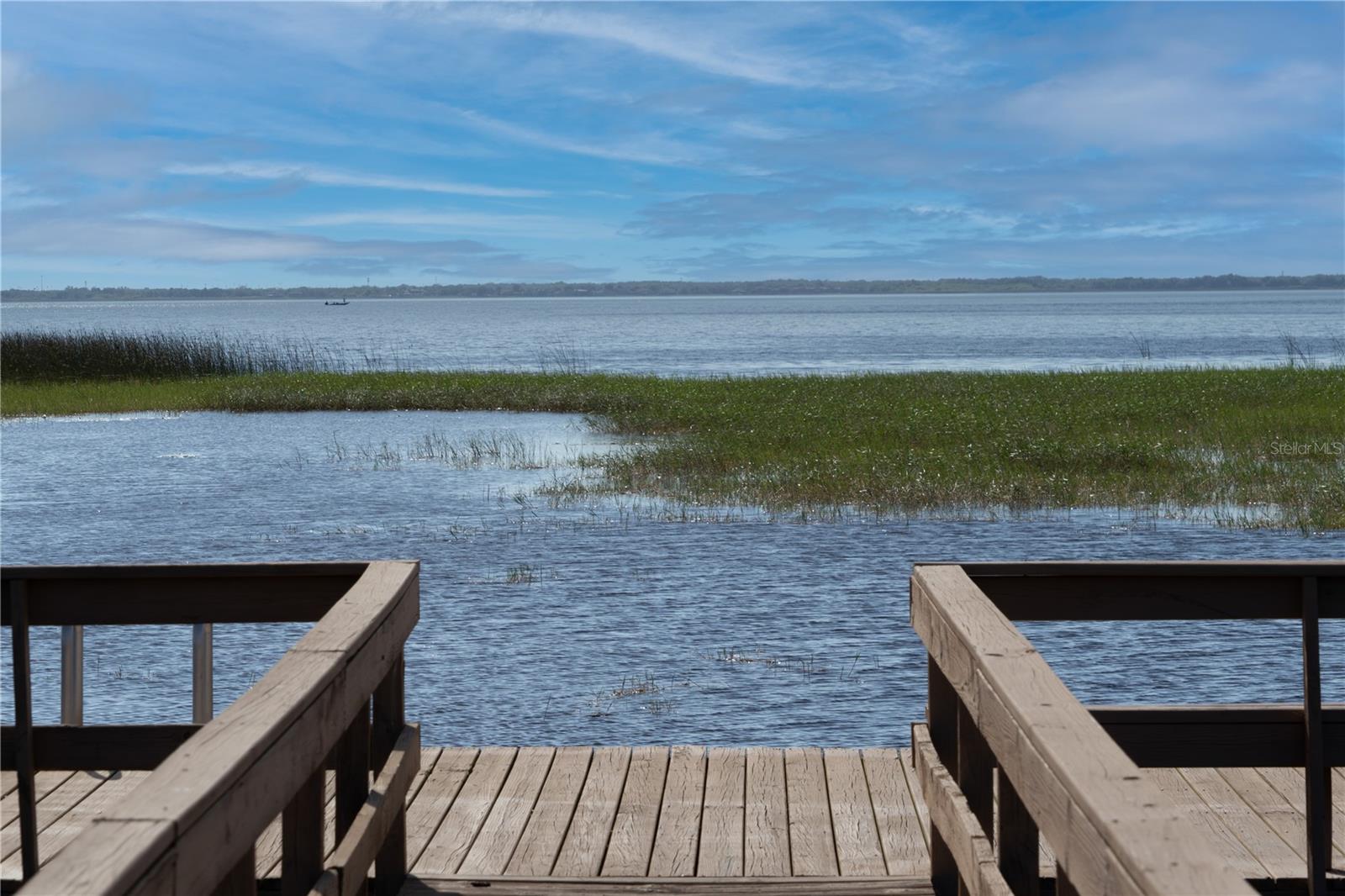 EAST LAKE RESERVE AT NARCOOSSEE UNIT 3 - Residential