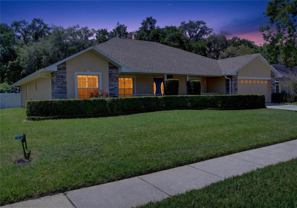Photo of 140 Rachel Lin Lane, Saint Cloud, FL 34771 (MLS # TB8503906)