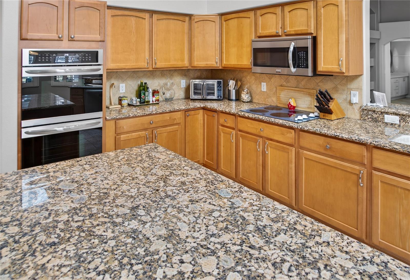 EAST LAKE RESERVE AT NARCOOSSEE UNIT 3 - Residential