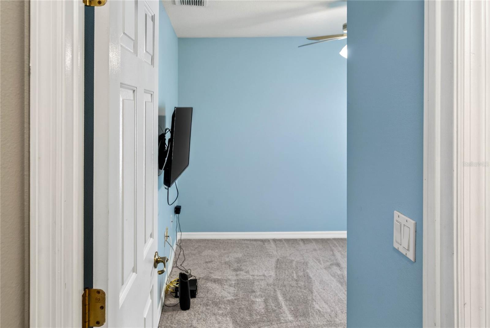 EAST LAKE RESERVE AT NARCOOSSEE UNIT 3 - Residential