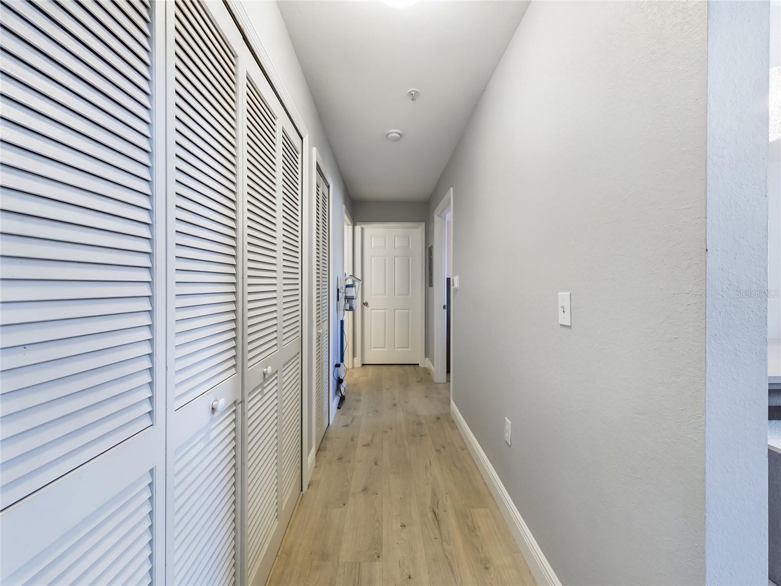ADMIRALS WALK - Residential Lease