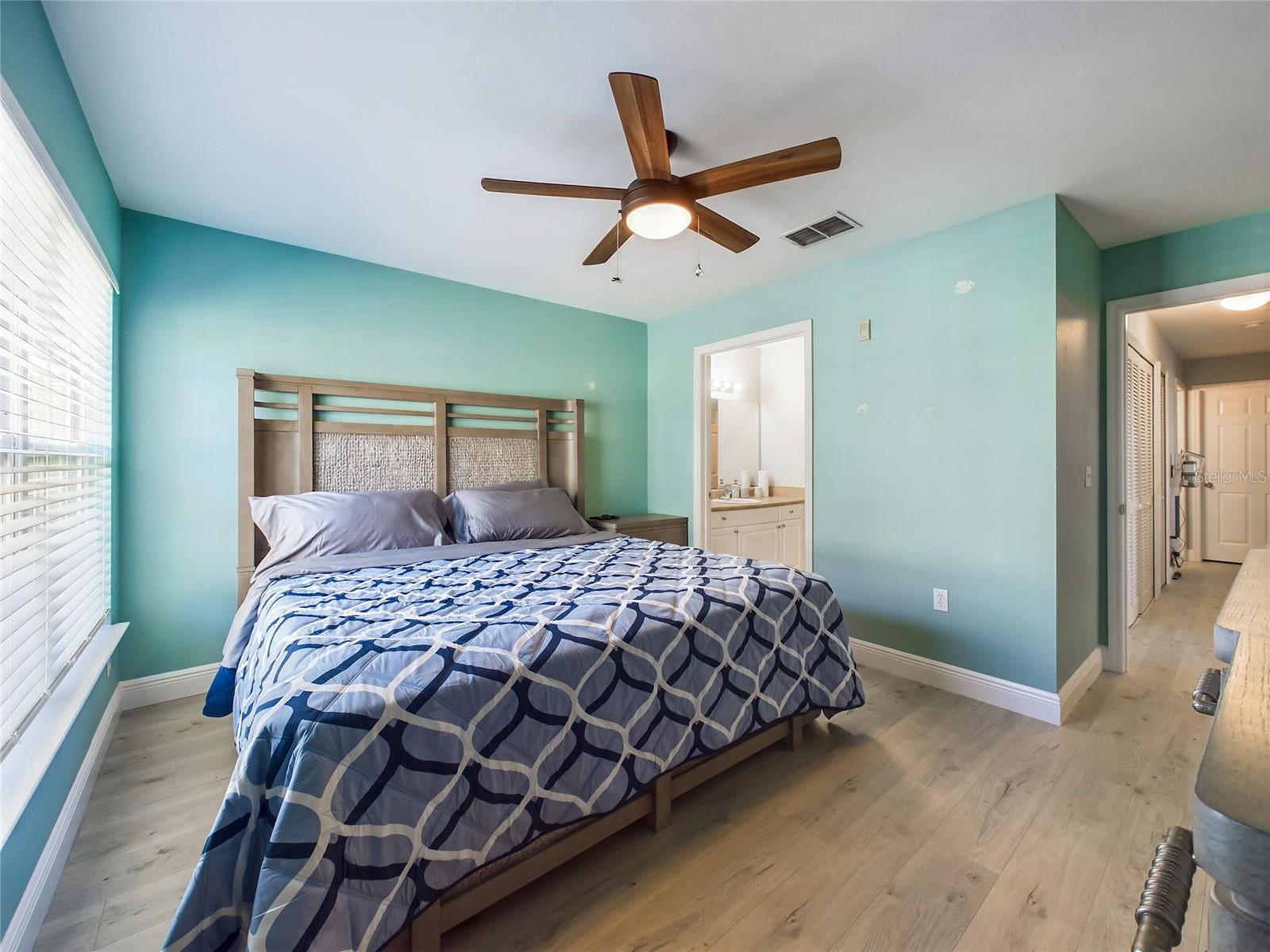 ADMIRALS WALK - Residential Lease