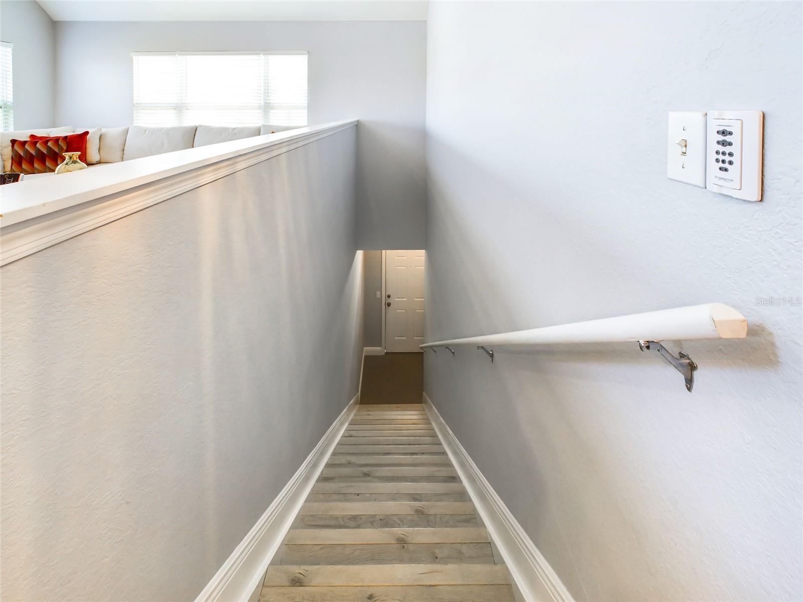 ADMIRALS WALK - Residential Lease