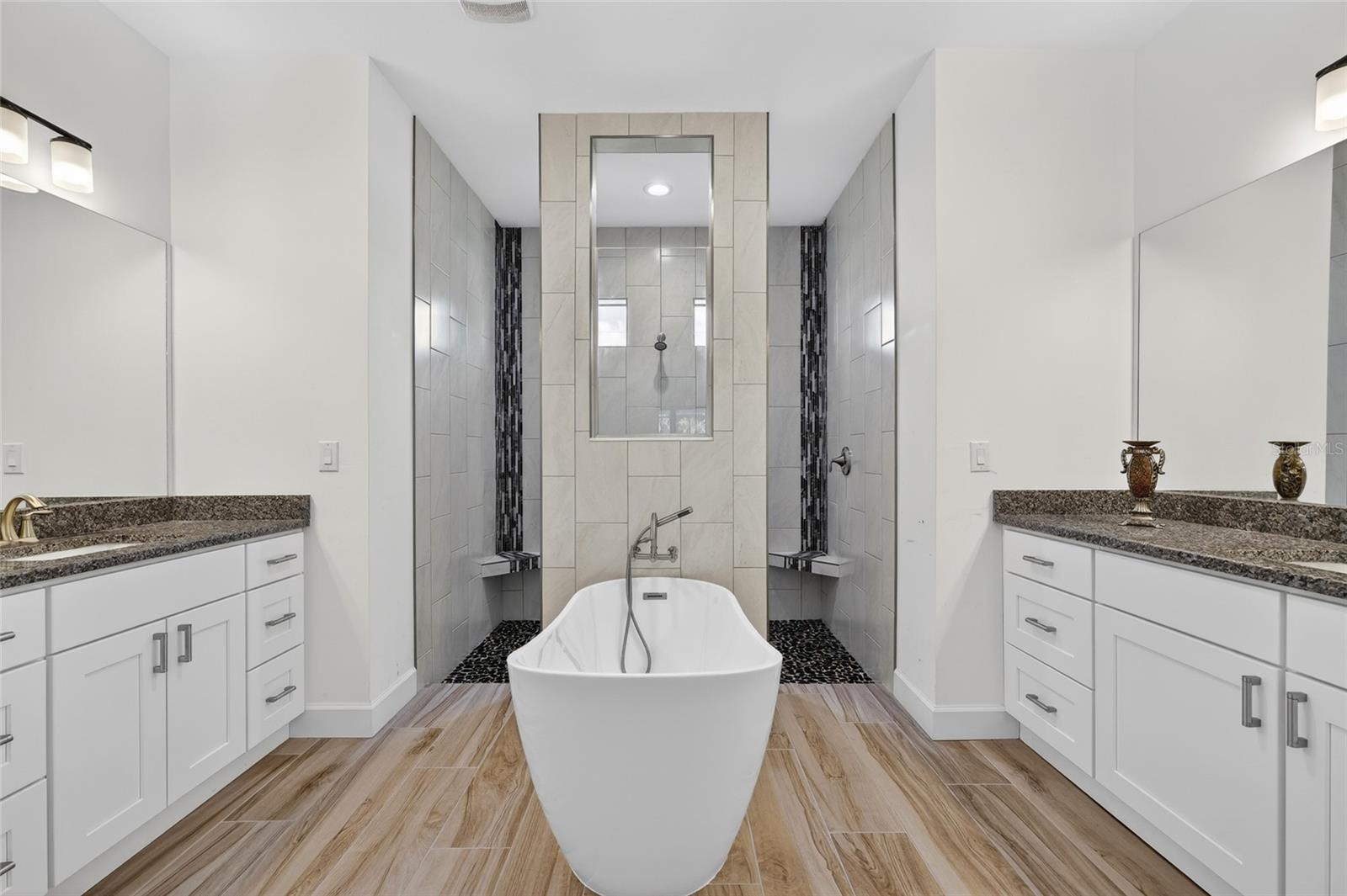 ROTONDA WEST BROADMOOR - Residential