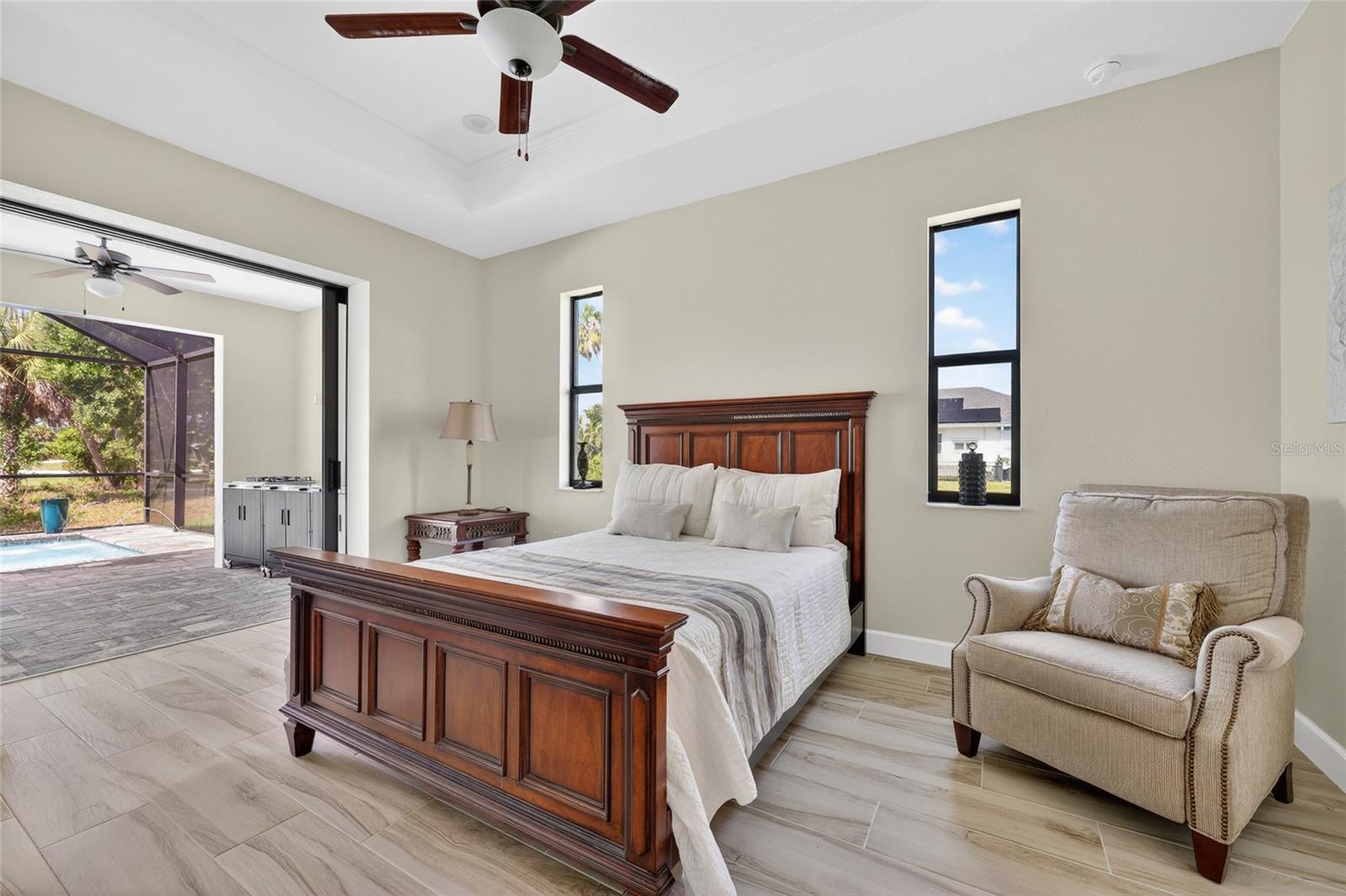 ROTONDA WEST BROADMOOR - Residential