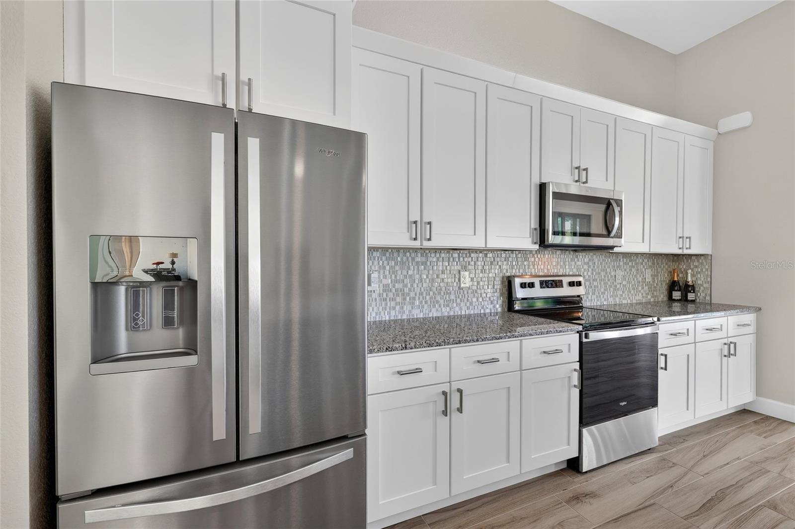 ROTONDA WEST BROADMOOR - Residential
