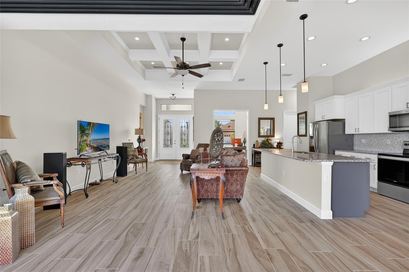 ROTONDA WEST BROADMOOR - Residential